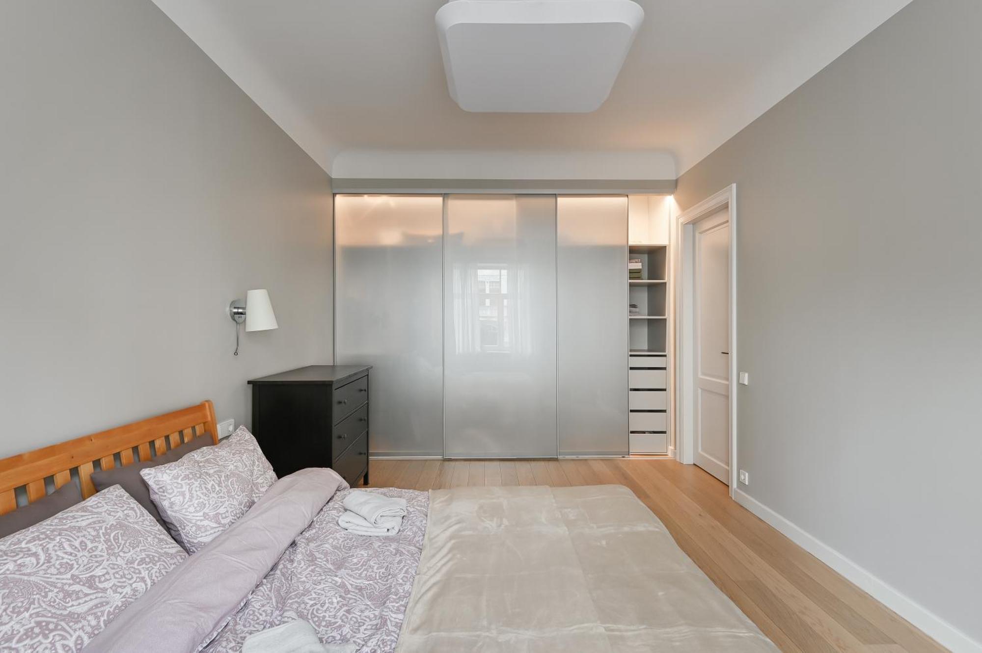 Modern 2-Bdrm Centre Apartment Riga Ngoại thất bức ảnh