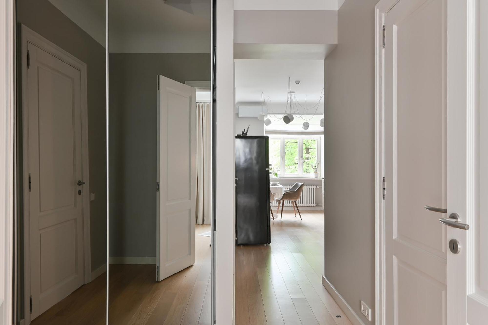 Modern 2-Bdrm Centre Apartment Riga Ngoại thất bức ảnh